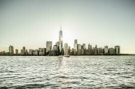 United States, USA, New York City, Manhattan, Lower Manhattan, Lower Manhattan skyline with the Financial District the Freedom Tower at dawn (Antonino Bartuccio) - Muzeo.com