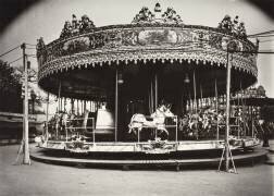 Carrousel (Eugène Atget) - Muzeo.com