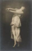 Irma Duncan, danseuse d'Isadora Duncan (Arnold Genthe) - Muzeo.com