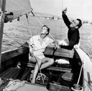 Lauren Bacall et Humphrey Bogart sur le voilier 