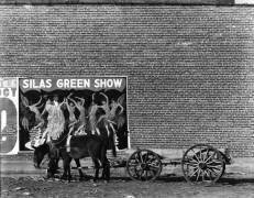 Minstrel poster in Alabama town (Walker Evans) - Muzeo.com