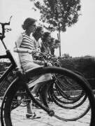 The bicycle becoming again fashionable (Keystone) - Muzeo.com
