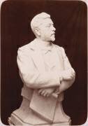 Buste avec bras par Stecchi, sculpteur de Gustave Eiffel, 1896, de profil (anonymous) - Muzeo.com