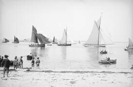 Bateau et bord de mer (anonyme) - Muzeo.com
