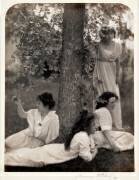 Les Soeurs (Clarence Hudson White) - Muzeo.com