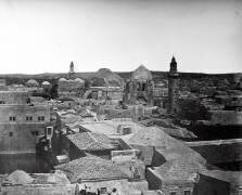 Vue de l'Eglise du Saint-Sépulcre et du bassin d'Ezéchias, Jérusalem (Felice Beato) - Muzeo.com