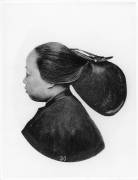 Coiffure d'une femme Ningpo (John Thomson) - Muzeo.com