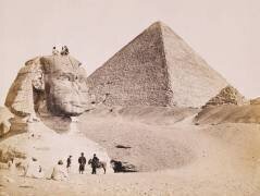 Egyptian guides with European tourists at the Sphinx, 1867 (anonymous) - Muzeo.com