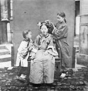 Femmes Mandchoues (John Thomson) - Muzeo.com