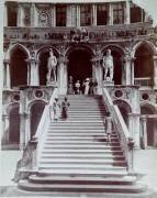L'Escalier du Palais des Doges (Carlo Naya) - Muzeo.com