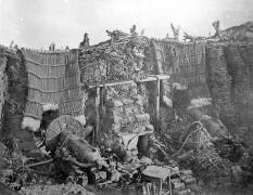 Une batterie à deux pistolets durant la Guerre de Crimée (Roger Fenton) - Muzeo.com