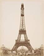 La Tour presque jusqu'au 3e étage (Louis-Emile Durandelle) - Muzeo.com