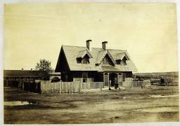 Colonel Bullock's House, Indian trader, Fort Laramie (Alexander Gardner) - Muzeo.com