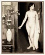 Nude (Mrs Thompson) (Clarence Hudson White) - Muzeo.com
