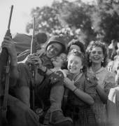Liberation of Paris (Rue des Archives) - Muzeo.com