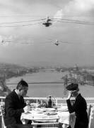 Man and woman having a meal at an outdoor restaurant (anonymous) - Muzeo.com